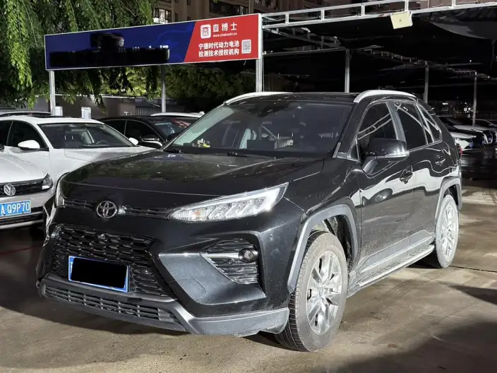 Toyota Wildlander 2021 Model 2.0L 2WD Deluxe Edition – фото 10