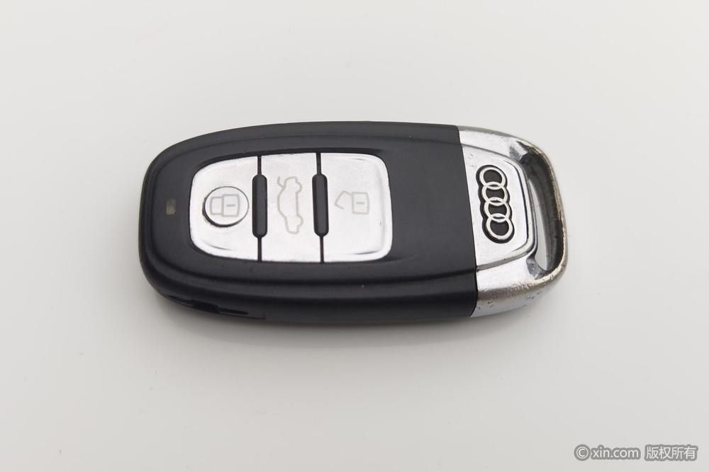 Audi Q5 2015 40 TFSI Progress – фото 6