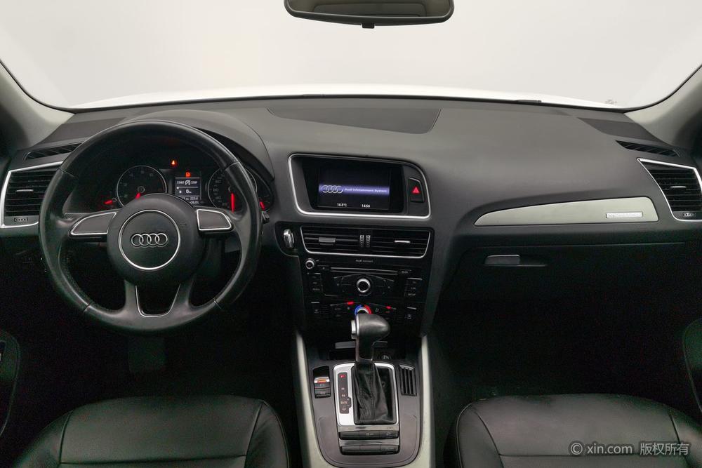 Audi Q5 2015 40 TFSI Progress – фото 13