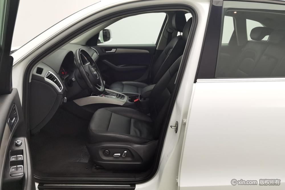 Audi Q5 2015 40 TFSI Progress – фото 17