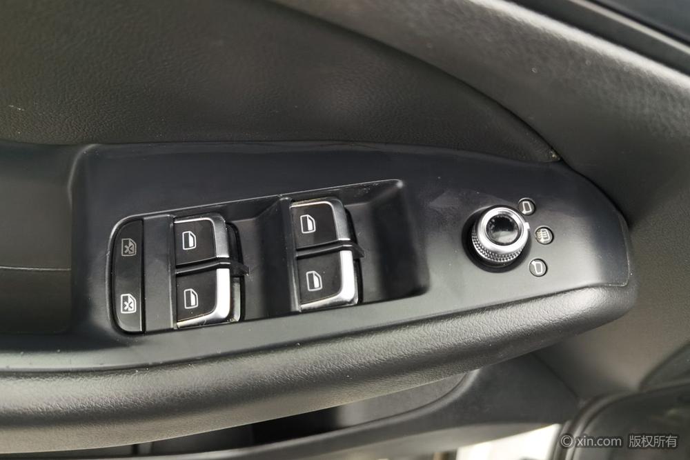 Audi Q5 2015 40 TFSI Progress – фото 23