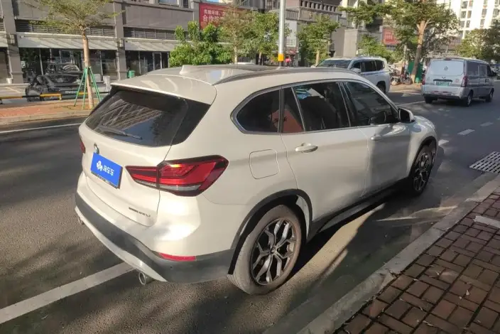 BMW X1 2022 Model sDrive25Li Leading Model
