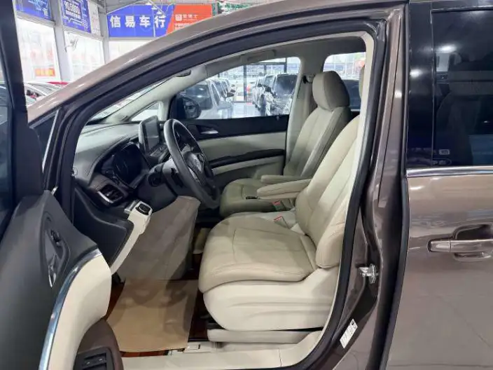 Buick GL8 2022 Model Business class 652T Comfort Model – фото 10