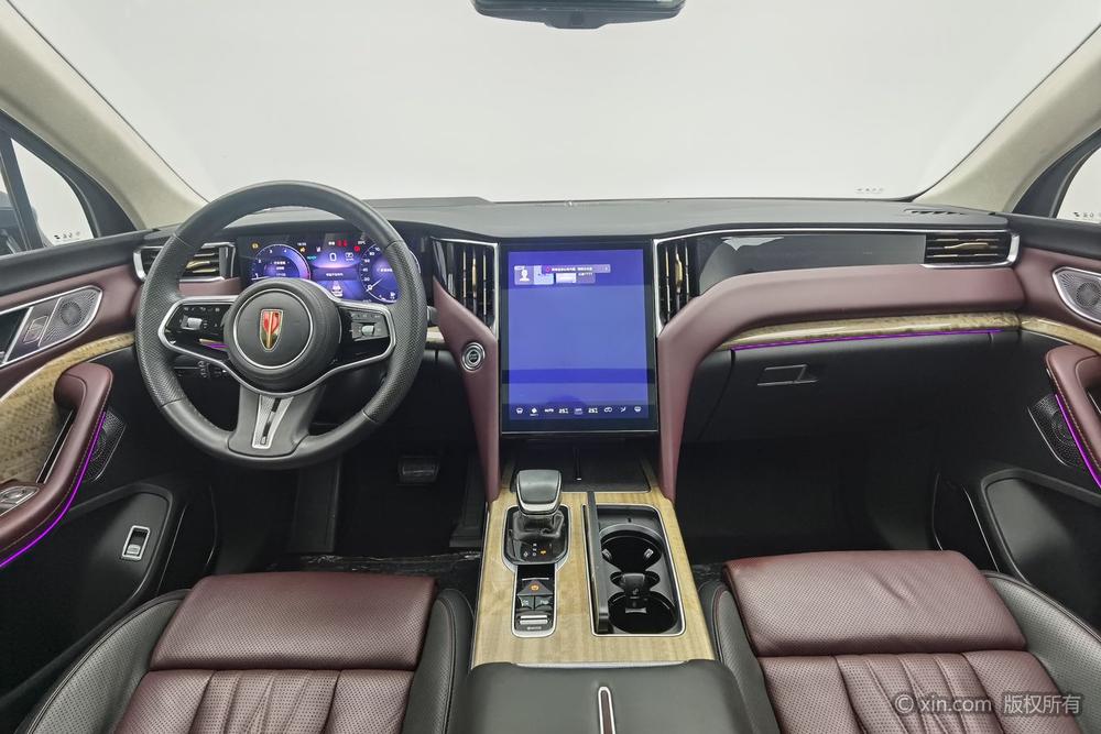 Hongqi HS7 Раздел 2023 2.0T 4WD Flag Ling Edition 6 seat – фото 12