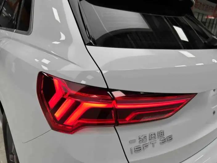 AUDI Q3 2023 Model 35 TFSI Fashion Dynamic Model – фото 10