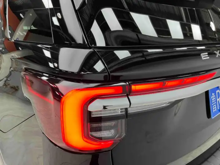 Ford Explorer 2023 Model EcoBoost 285 4WD Titan Jin Edition 6 seat – фото 9