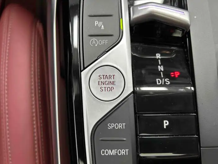 BMW 3 Series 2023 Model 320Li M Sports Set – фото 10