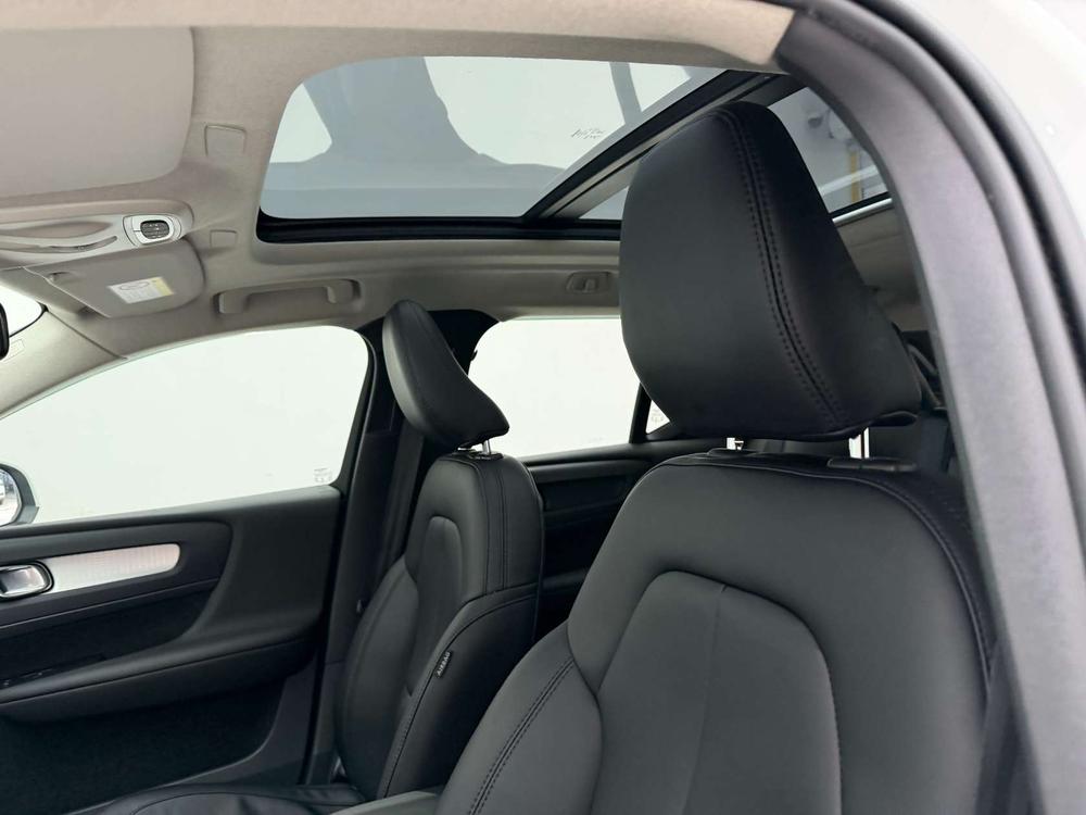 Volvo XC40 2022 T4 AWD Intelligent Travel Fashion – фото 23