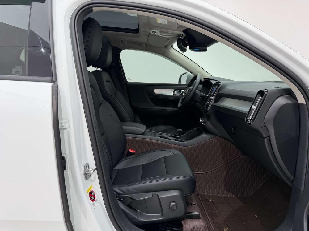 Volvo XC40 2022 T4 AWD Intelligent Travel Fashion – фото 27