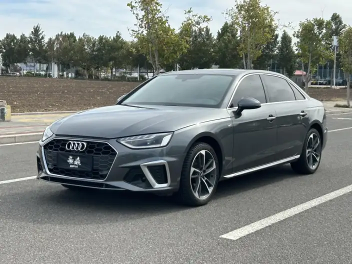 Audi A4 L 2022 Model 40 TFSI Fashion Dynamic Model – фото 1