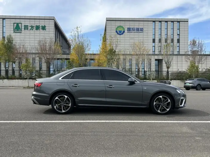 Audi A4 L 2022 Model 40 TFSI Fashion Dynamic Model – фото 7