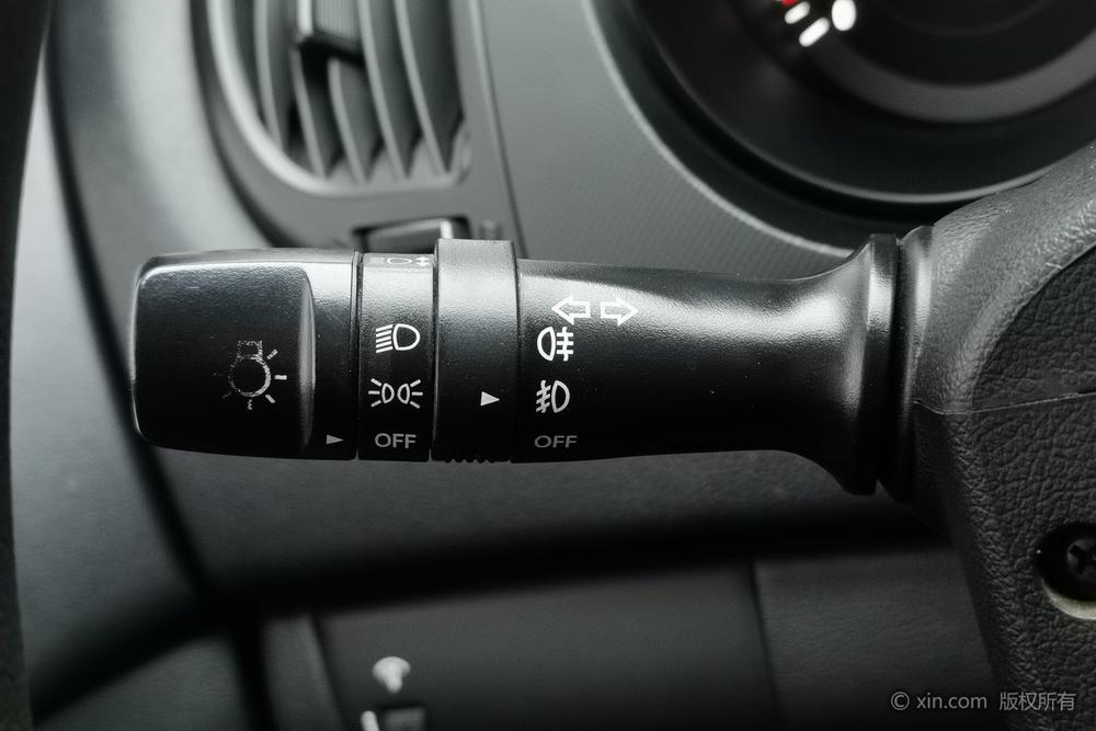 Kia Forte 2012 модификация 1.6L MT GL Memorial Edition – фото 16