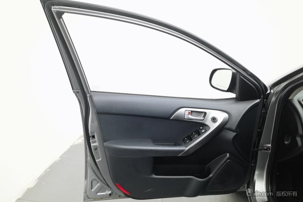 Kia Forte 2012 модификация 1.6L MT GL Memorial Edition – фото 21