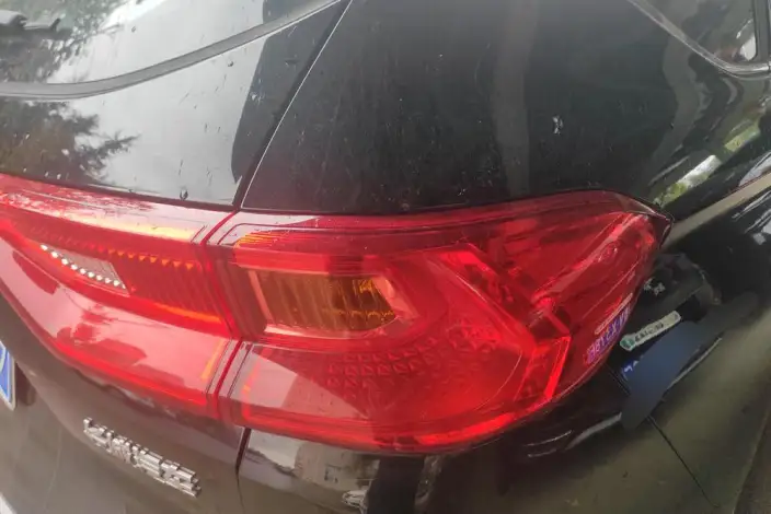 Haval M6 2021 Model PLUS 1.5T Manual Elite Smart Connect Model – фото 9