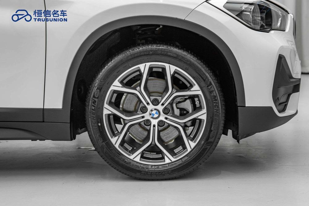 BMW X1 2022 sDrive25Li Leading – фото 12