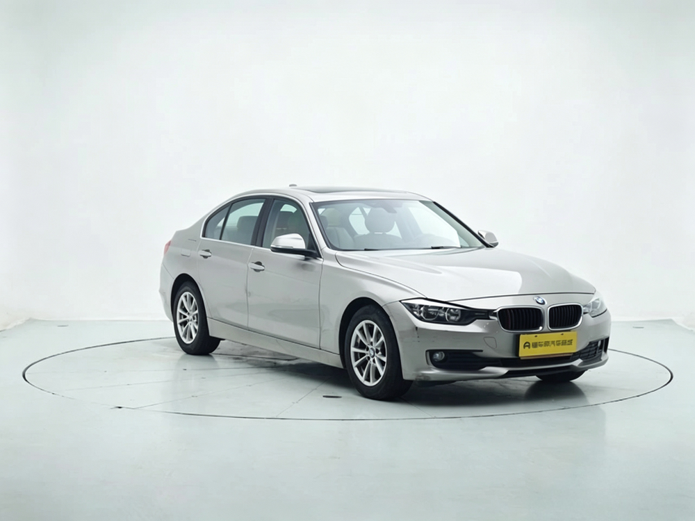 BMW 3 Series 2015 316i Entry – фото 3