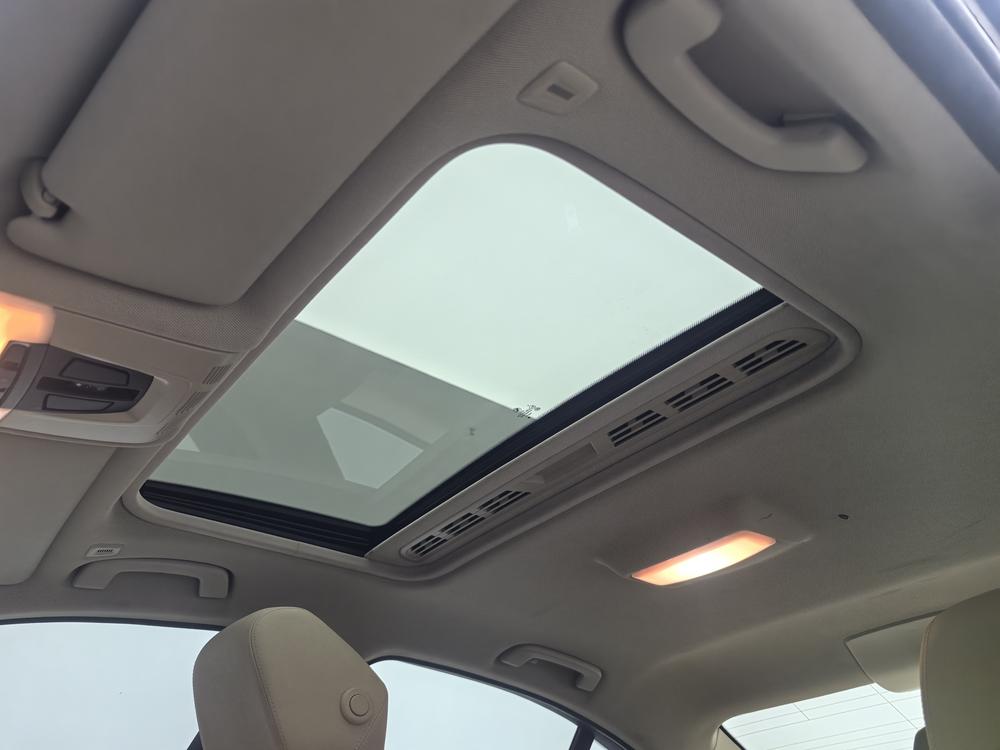 BMW 3 Series 2015 316i Entry – фото 25