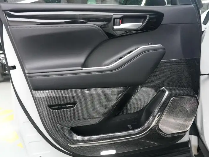 Toyota Highlander 2023 Model Hybrid 2.5L 4WD Supreme Edition 7 seat – фото 10
