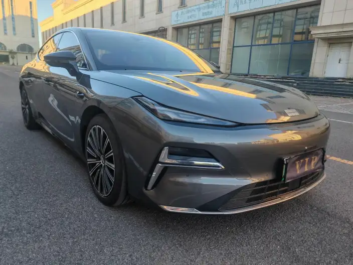 Geely Galaxy E8 PHEV 2025 Model 130km EM-P Tiggo Edition – фото 10