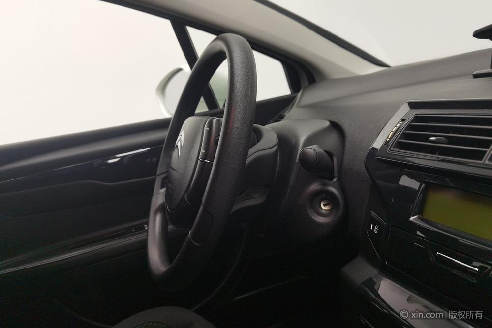 Citroën C-Triomphe 2013 модификация Тройная литиевая батарея кузов 2.0L Manual серия Baojun тип – фото 13