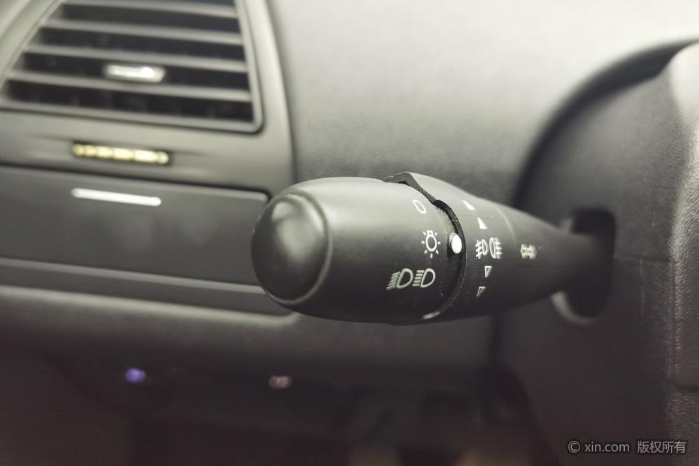 Citroën C-Triomphe 2013 модификация Тройная литиевая батарея кузов 2.0L Manual серия Baojun тип – фото 17