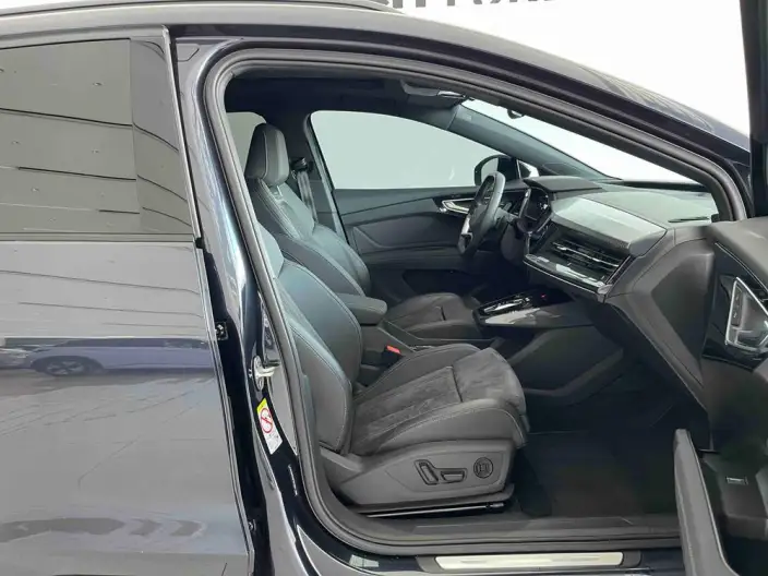 Audi Q4 e-tron 2023 Model 40 e-tron Genesis Night Edition – фото 9