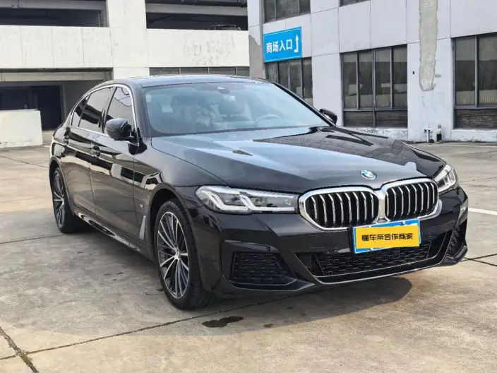 BMW 5 Series 2022 Model Facelift II 530Li Leading Model M Sports Set