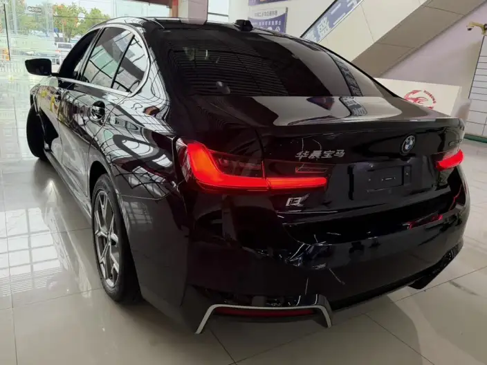 BMW i3 2022 Model eDrive35L