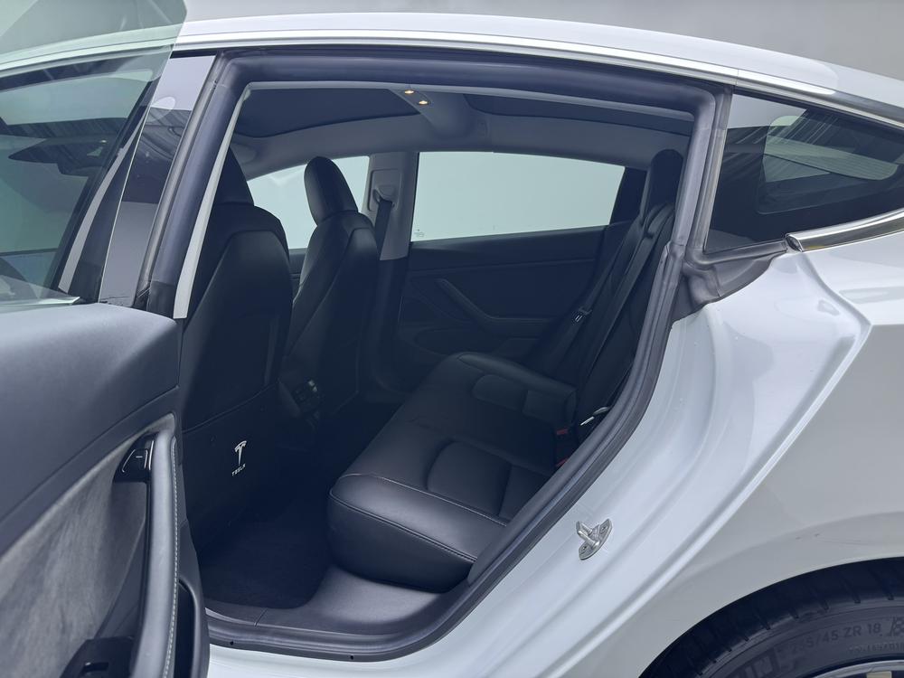 Model 3 import Модель 2019 года Long Battery Li f e Pro All-wheel drive version – фото 18