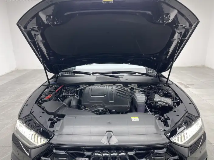 Audi A7 L 2024 Model 45 TFSI quattro Black Samurai Edition – фото 10