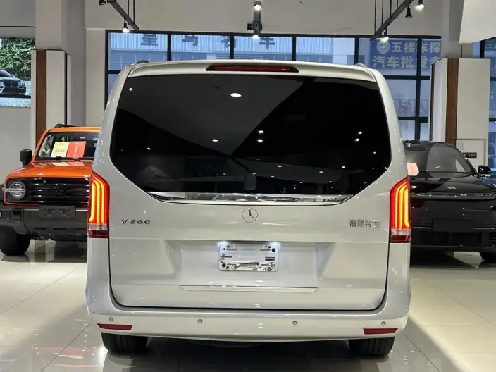 Mercedes-Benz V-Class 2021 Model V 260 Pilot Edition – фото 5