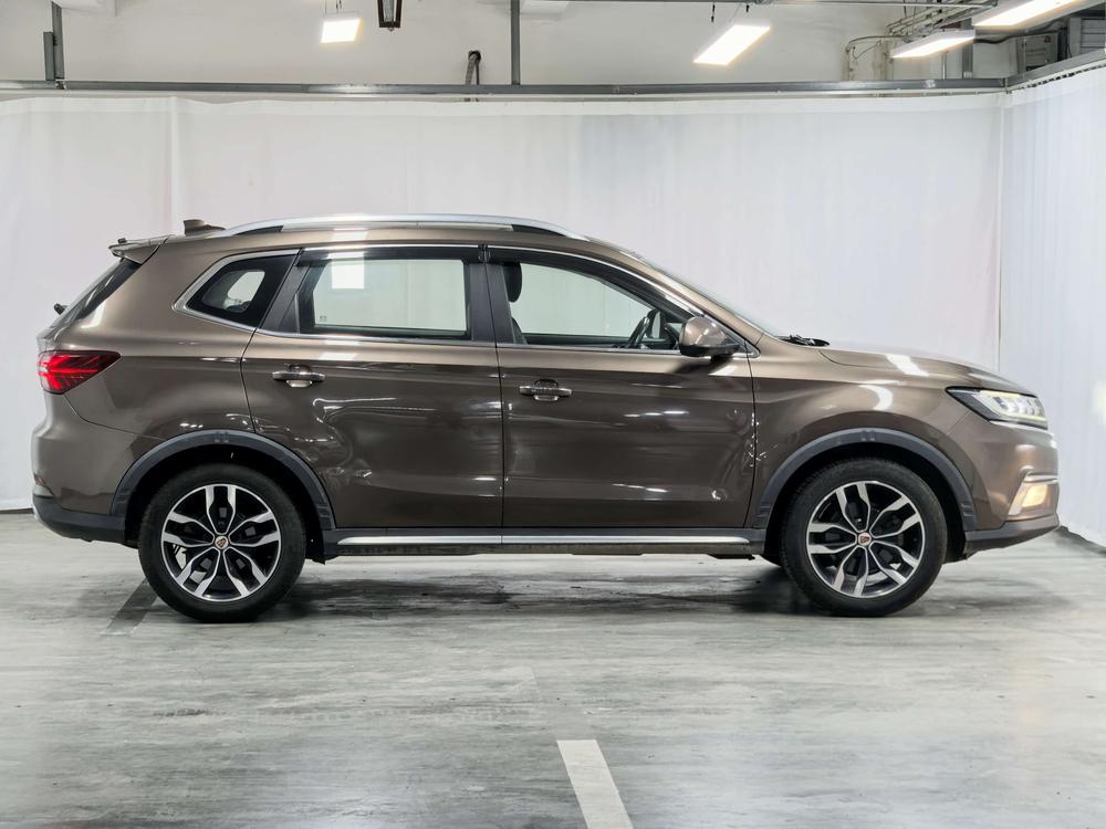 Roewe RX5 Модель 2018 года 20T 2WD Manual Internet Zhizun Edition – фото 8