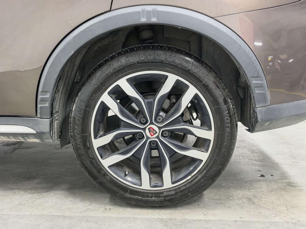 Roewe RX5 Модель 2018 года 20T 2WD Manual Internet Zhizun Edition – фото 9