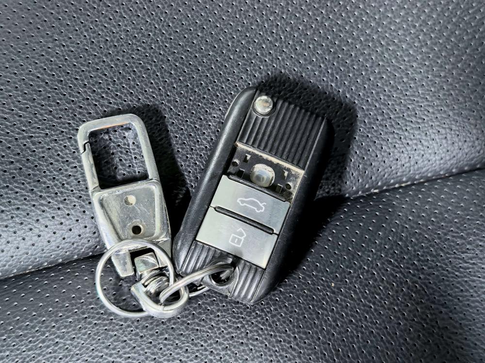Roewe RX5 Модель 2018 года 20T 2WD Manual Internet Zhizun Edition – фото 11