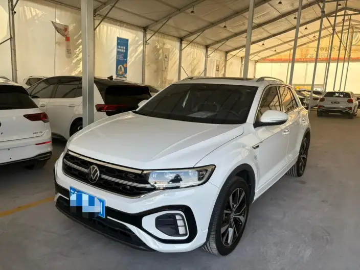 Volkswagen T-Roc 2023 Model 300TSI DSG Chenguang Edition – фото 1