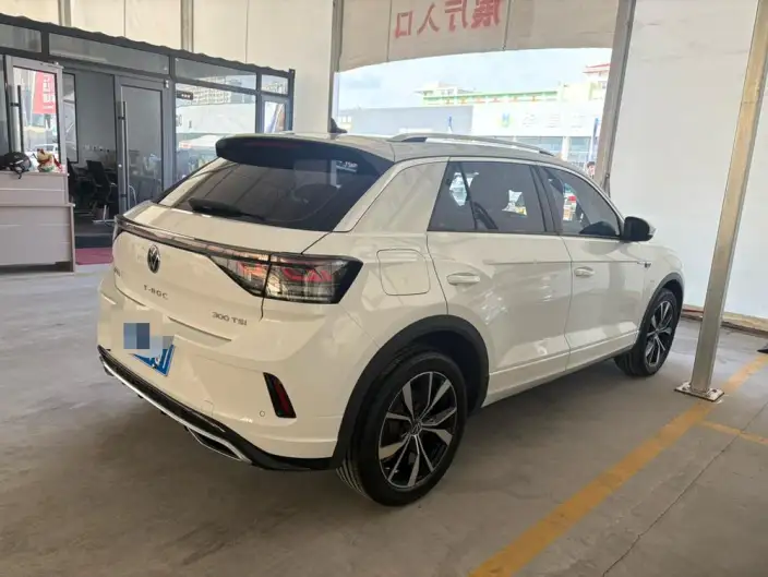 Volkswagen T-Roc 2023 Model 300TSI DSG Chenguang Edition – фото 4