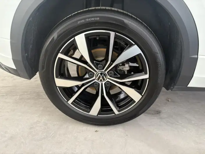 Volkswagen T-Roc 2023 Model 300TSI DSG Chenguang Edition – фото 5