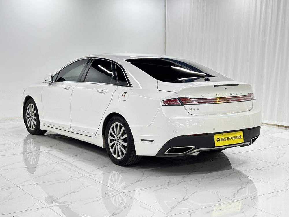 Lincoln MKZ 2017 2.0T Premium – фото 5
