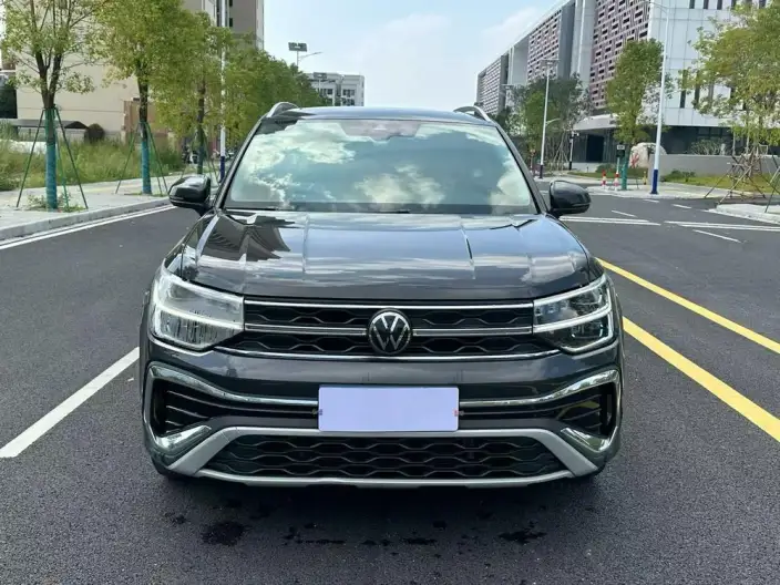 Volkswagen Tharu 2024 Model 300TSI 2WD Full Moon Edition – фото 2