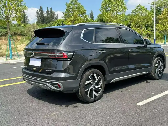 Volkswagen Tharu 2024 Model 300TSI 2WD Full Moon Edition – фото 6