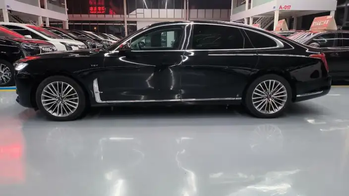 HONGQI H9 2023 Model 2.0T Smart Flag Enjoy Edition