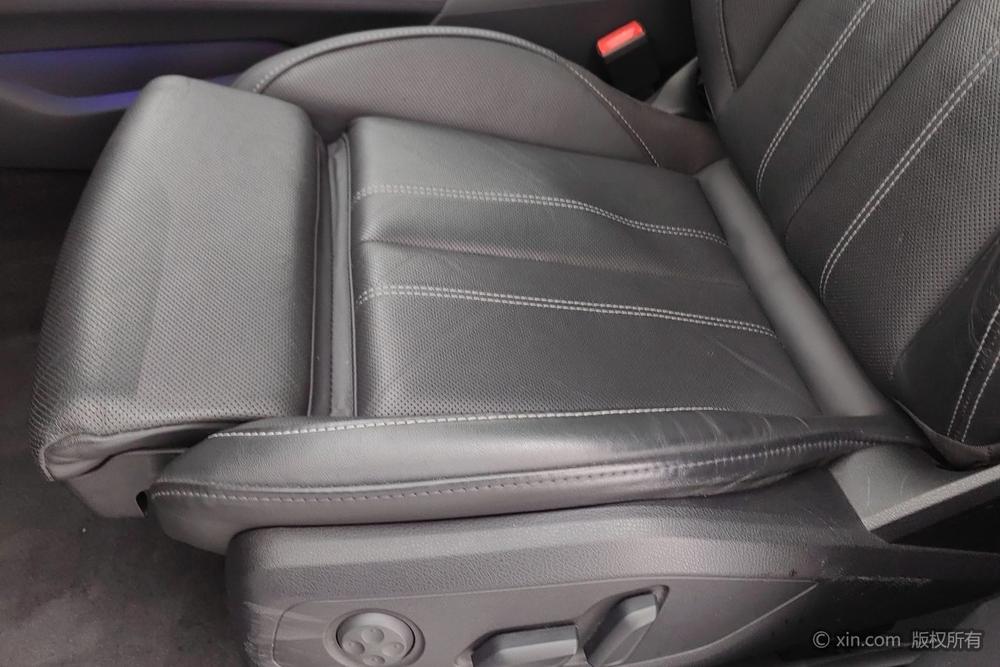 Audi A4L 2020 40 TFSI Luxury Sport – фото 19