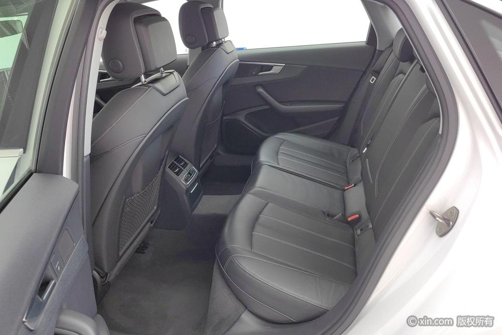 Audi A4L 2020 40 TFSI Luxury Sport – фото 20
