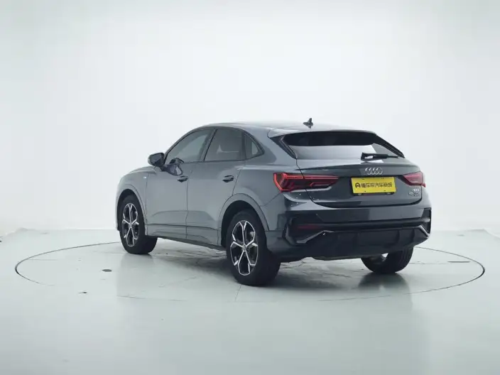 AUDI Q3 Sportback 2022 Model 45 TFSI quattro Fashion Model – фото 5
