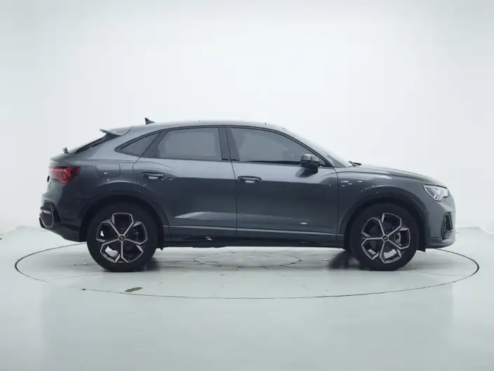 AUDI Q3 Sportback 2022 Model 45 TFSI quattro Fashion Model – фото 8