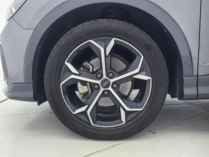 AUDI Q3 Sportback 2022 Model 45 TFSI quattro Fashion Model – фото 9