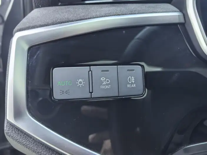 AUDI Q3 Sportback 2022 Model 45 TFSI quattro Fashion Model – фото 19