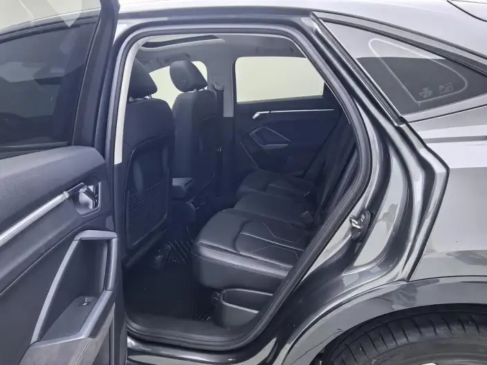AUDI Q3 Sportback 2022 Model 45 TFSI quattro Fashion Model – фото 23