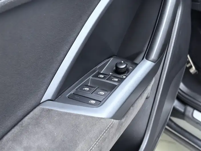 AUDI Q3 Sportback 2022 Model 45 TFSI quattro Fashion Model – фото 27