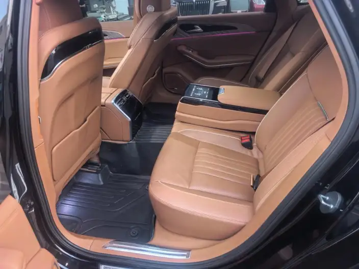 HONGQI H9 2022 Model 2.0T Smart Flag Enjoy Edition – фото 9